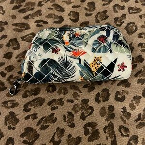 🐷 Lug Bobsled Eyeglass Case